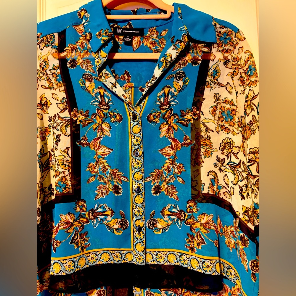 INC Button down shirt sz PP